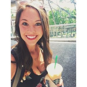 Meet your Posher, Shelby